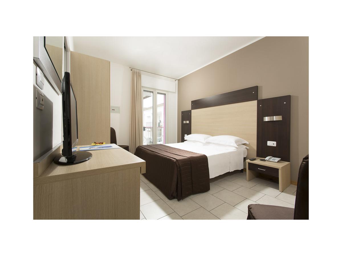 Hotel Gardenia Lido di Jesolo Ngoại thất bức ảnh