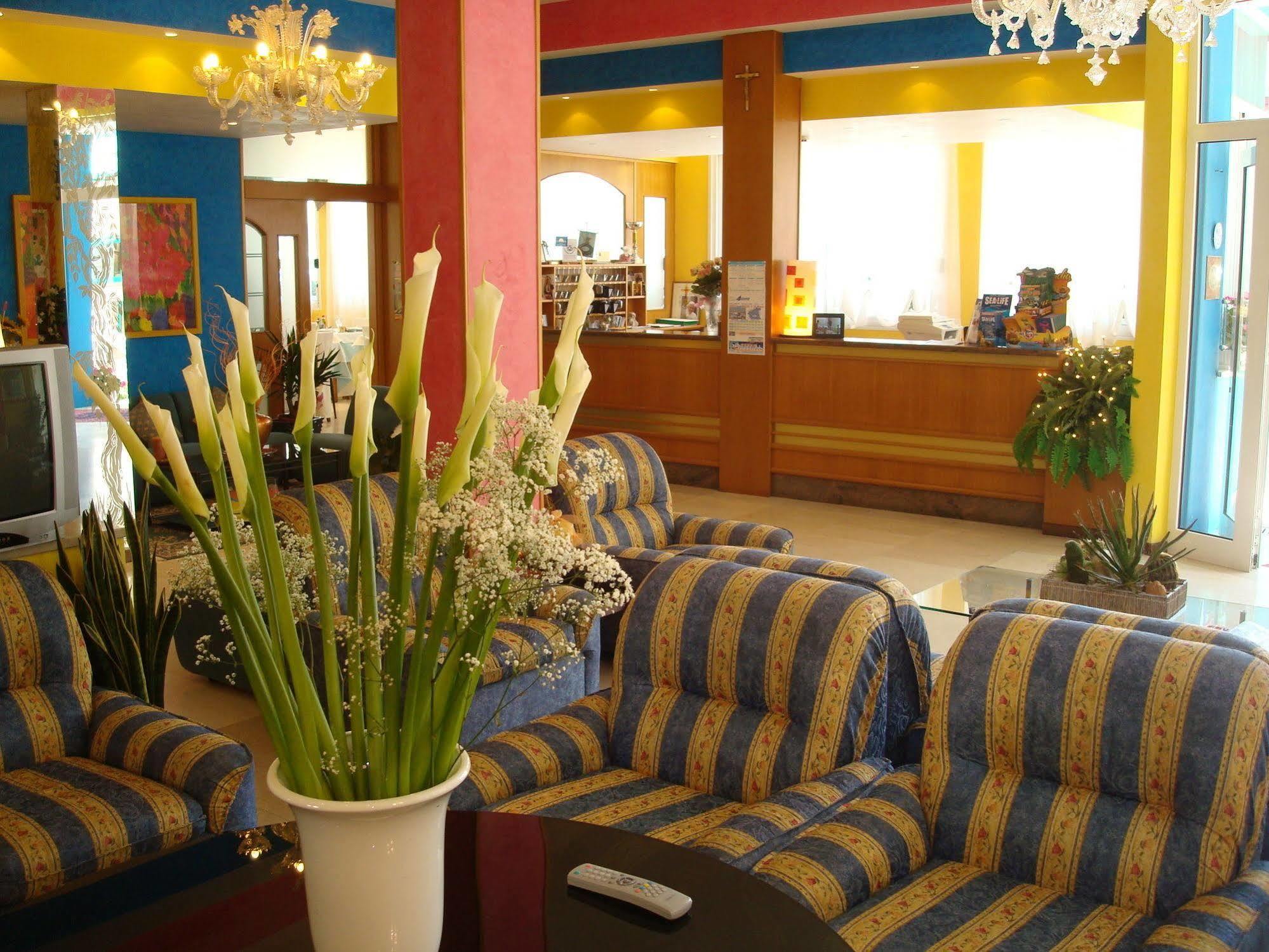 Hotel Gardenia Lido di Jesolo Ngoại thất bức ảnh
